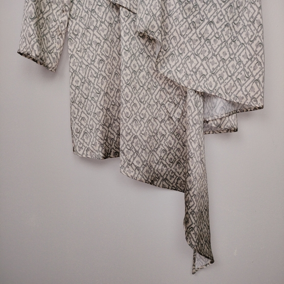 🆕 Silk Maison Romantic Allure Off-the-Shoulder Asymmetrical Silk Dress - Picture 10 of 16